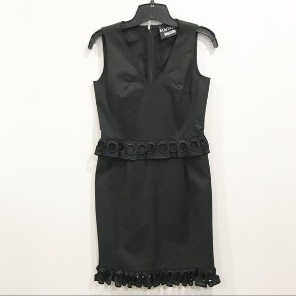 Boutique Moschino Black Peplum Circle Eyelet Sheath Dress Size 8 Elegant - Picture 2 of 9